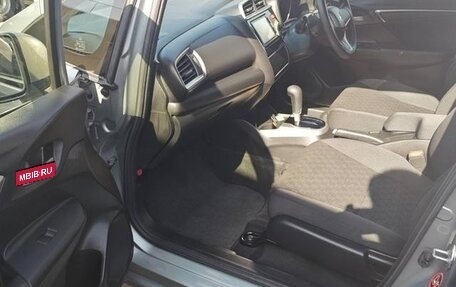 Honda Fit III, 2016 год, 850 000 рублей, 23 фотография