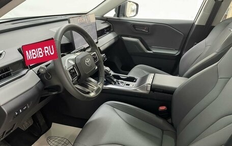 Toyota RAV4, 2026 год, 4 030 000 рублей, 12 фотография