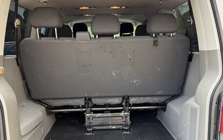 Volkswagen Caravelle T5, 2013 год, 1 400 000 рублей, 1 фотография