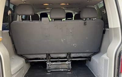 Volkswagen Caravelle T5, 2013 год, 1 400 000 рублей, 1 фотография