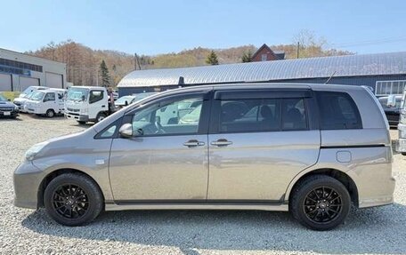 Toyota ISis I, 2017 год, 997 000 рублей, 8 фотография