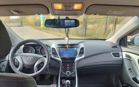 Hyundai Elantra V, 2014 год, 1 000 000 рублей, 8 фотография
