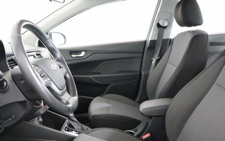 Hyundai Solaris II рестайлинг, 2018 год, 1 099 000 рублей, 8 фотография