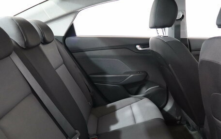 Hyundai Solaris II рестайлинг, 2018 год, 1 099 000 рублей, 12 фотография