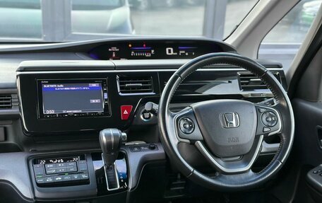 Honda Stepwgn IV, 2016 год, 1 999 000 рублей, 10 фотография