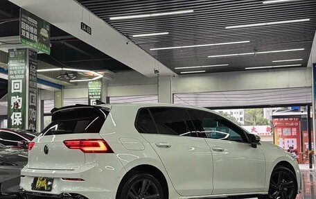Volkswagen Golf VIII, 2023 год, 1 440 000 рублей, 4 фотография