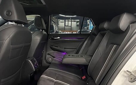 Volkswagen Golf VIII, 2023 год, 1 440 000 рублей, 11 фотография