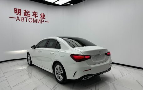 Mercedes-Benz A-Класс, 2023 год, 1 600 000 рублей, 6 фотография