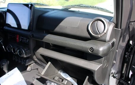 Suzuki Jimny, 2025 год, 2 800 000 рублей, 18 фотография
