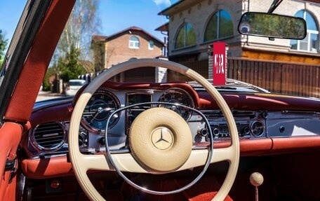 Mercedes-Benz SL-Класс, 1968 год, 18 000 000 рублей, 8 фотография