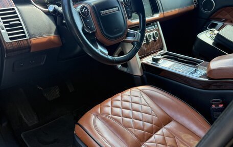 Land Rover Range Rover IV рестайлинг, 2017 год, 3 800 000 рублей, 4 фотография