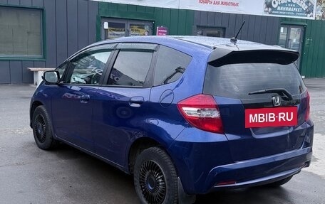 Honda Jazz II рестайлинг, 2011 год, 500 000 рублей, 4 фотография