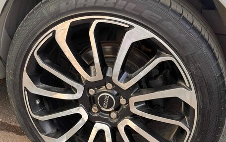 Land Rover Range Rover Sport I рестайлинг, 2013 год, 1 850 000 рублей, 20 фотография