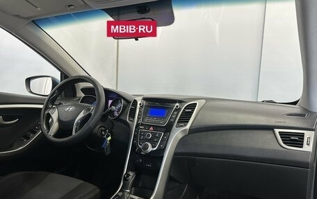 Hyundai i30 II рестайлинг, 2013 год, 995 000 рублей, 4 фотография