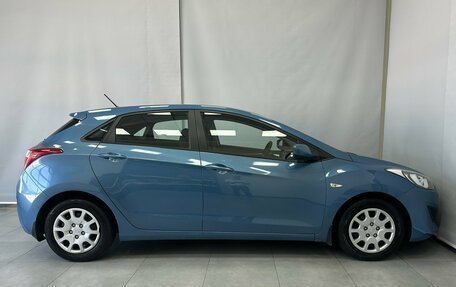 Hyundai i30 II рестайлинг, 2013 год, 995 000 рублей, 10 фотография