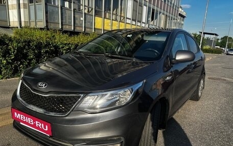 KIA Rio III рестайлинг, 2015 год, 869 000 рублей, 3 фотография