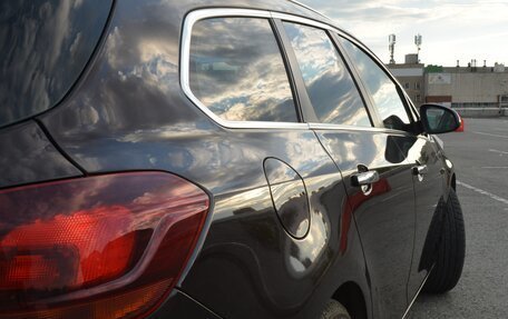 Opel Astra J, 2013 год, 730 000 рублей, 15 фотография