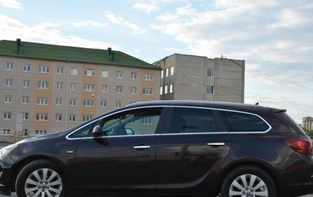 Opel Astra J, 2013 год, 730 000 рублей, 11 фотография