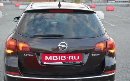 Opel Astra J, 2013 год, 730 000 рублей, 30 фотография