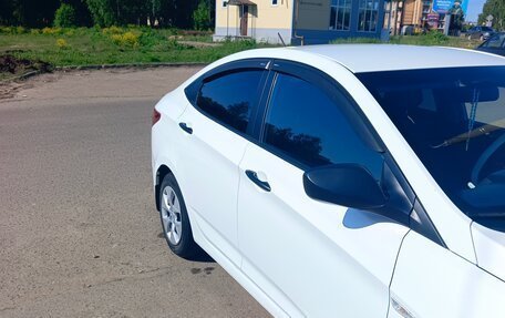Hyundai Solaris II рестайлинг, 2014 год, 1 150 000 рублей, 3 фотография