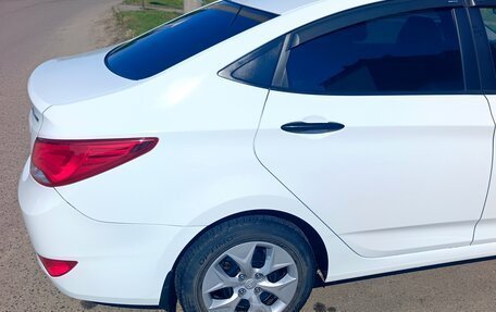 Hyundai Solaris II рестайлинг, 2014 год, 1 150 000 рублей, 4 фотография