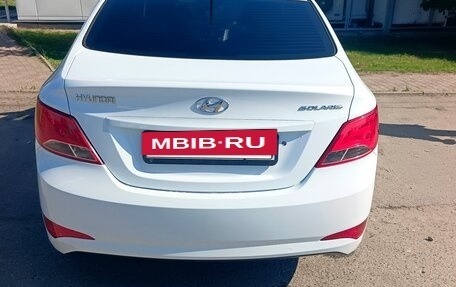 Hyundai Solaris II рестайлинг, 2014 год, 1 150 000 рублей, 5 фотография