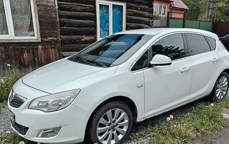 Opel Astra J, 2011 год, 790 000 рублей, 6 фотография