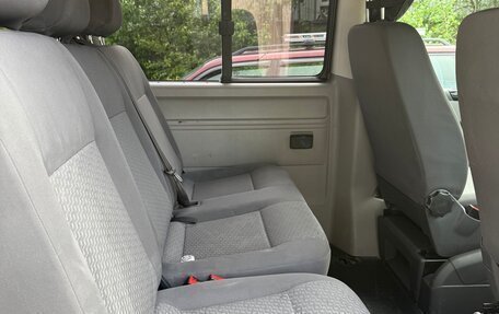 Volkswagen Caravelle T5, 2013 год, 1 400 000 рублей, 5 фотография