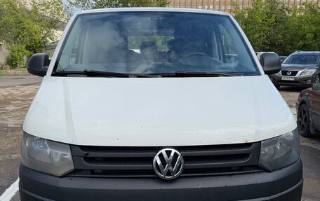Volkswagen Caravelle T5, 2013 год, 1 400 000 рублей, 21 фотография
