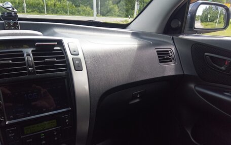 Hyundai Tucson III, 2008 год, 930 000 рублей, 25 фотография