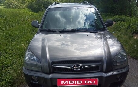 Hyundai Tucson III, 2008 год, 930 000 рублей, 36 фотография