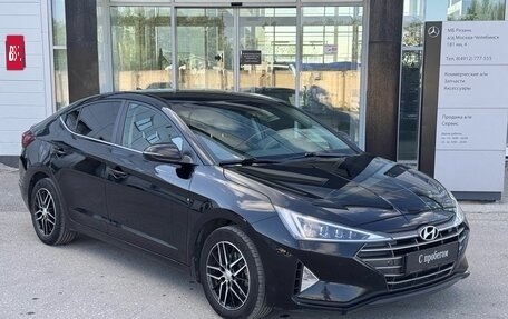 Hyundai Elantra, 2020 год, 1 830 000 рублей, 3 фотография