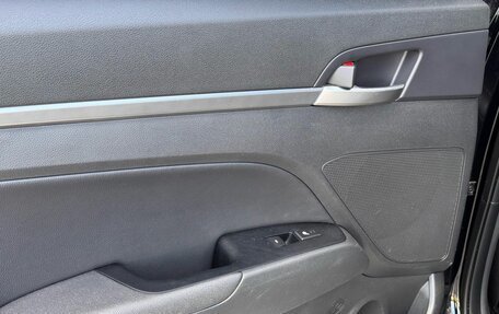 Hyundai Elantra, 2020 год, 1 830 000 рублей, 20 фотография