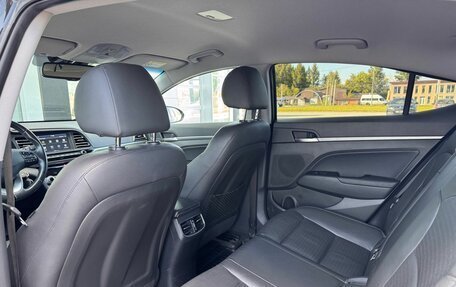 Hyundai Elantra, 2020 год, 1 830 000 рублей, 21 фотография