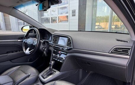 Hyundai Elantra, 2020 год, 1 830 000 рублей, 28 фотография