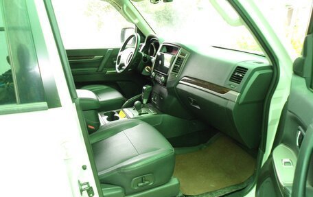 Mitsubishi Pajero IV, 2021 год, 3 800 000 рублей, 7 фотография