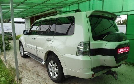 Mitsubishi Pajero IV, 2021 год, 3 800 000 рублей, 4 фотография