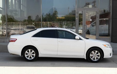 Toyota Camry, 2010 год, 1 300 000 рублей, 10 фотография