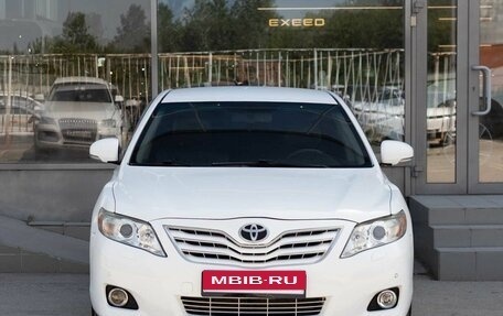 Toyota Camry, 2010 год, 1 300 000 рублей, 8 фотография