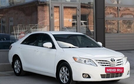 Toyota Camry, 2010 год, 1 300 000 рублей, 9 фотография