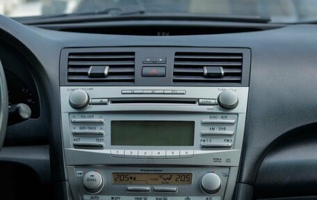 Toyota Camry, 2010 год, 1 300 000 рублей, 17 фотография