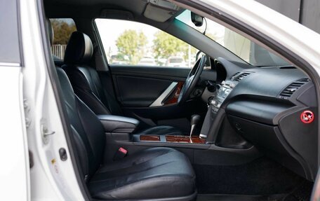 Toyota Camry, 2010 год, 1 300 000 рублей, 19 фотография