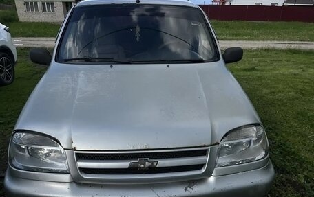 Chevrolet Niva I рестайлинг, 2006 год, 200 000 рублей, 2 фотография