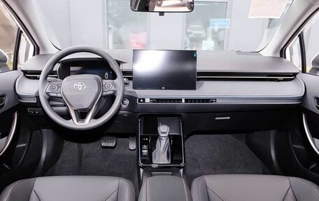 Toyota Corolla, 2026 год, 3 410 000 рублей, 14 фотография