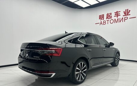 Skoda Superb III рестайлинг, 2022 год, 1 720 000 рублей, 4 фотография