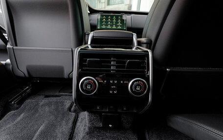 Land Rover Range Rover IV рестайлинг, 2026 год, 23 500 000 рублей, 22 фотография