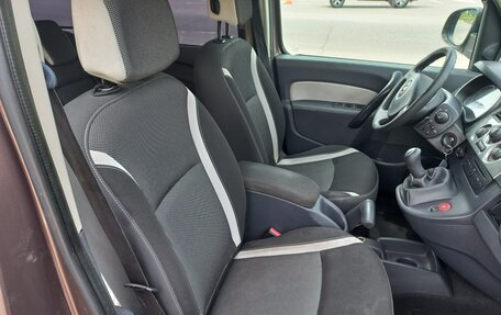 Renault Kangoo II рестайлинг, 2013 год, 900 000 рублей, 8 фотография