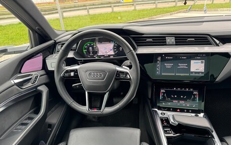 Audi e-tron I, 2021 год, 6 200 000 рублей, 13 фотография