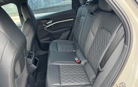 Audi e-tron I, 2021 год, 6 200 000 рублей, 18 фотография
