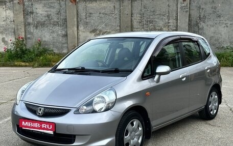 Honda Fit III, 2004 год, 599 000 рублей, 4 фотография